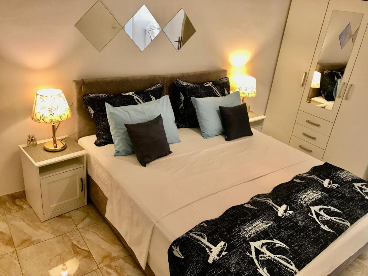 Apartament Charming View Old Town Ap, With Free Parking Dubrownik Zewnętrze zdjęcie